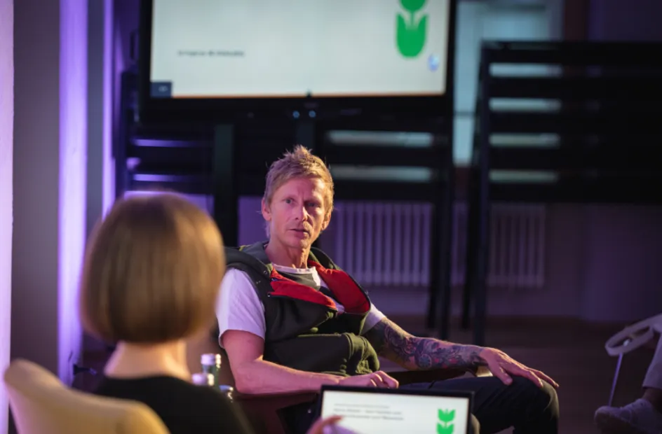 Aaron Stäckl im Gespräch mit Carmen Jurkovic Burtscher