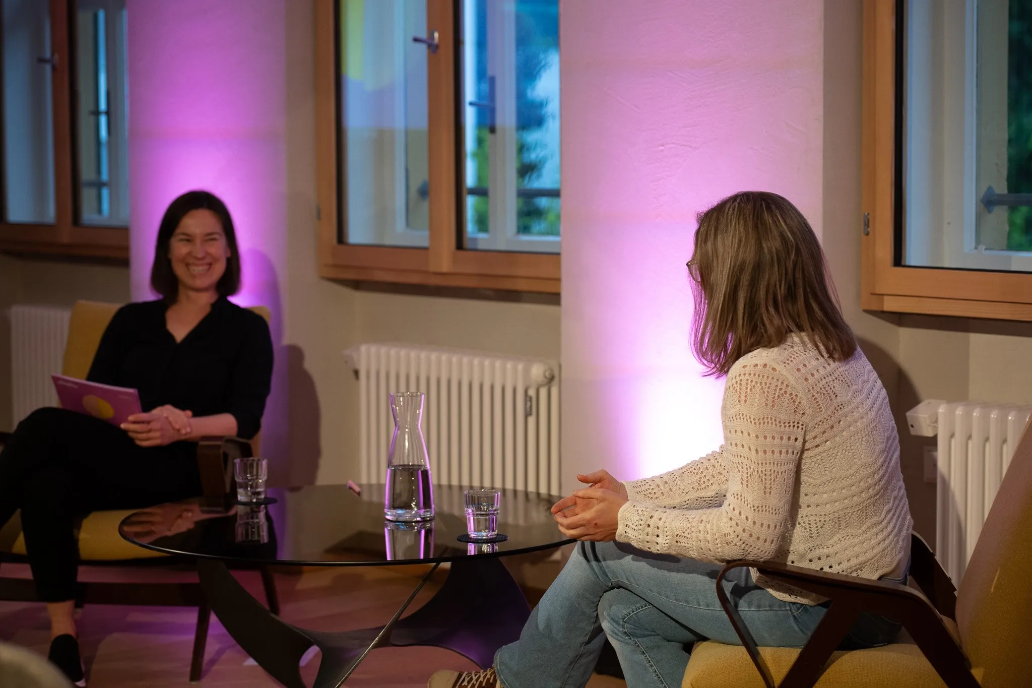 Arbeitslebensgeschichte mit Christina Zoderer und Moderatorin Carmen Jurkovic Burtscher