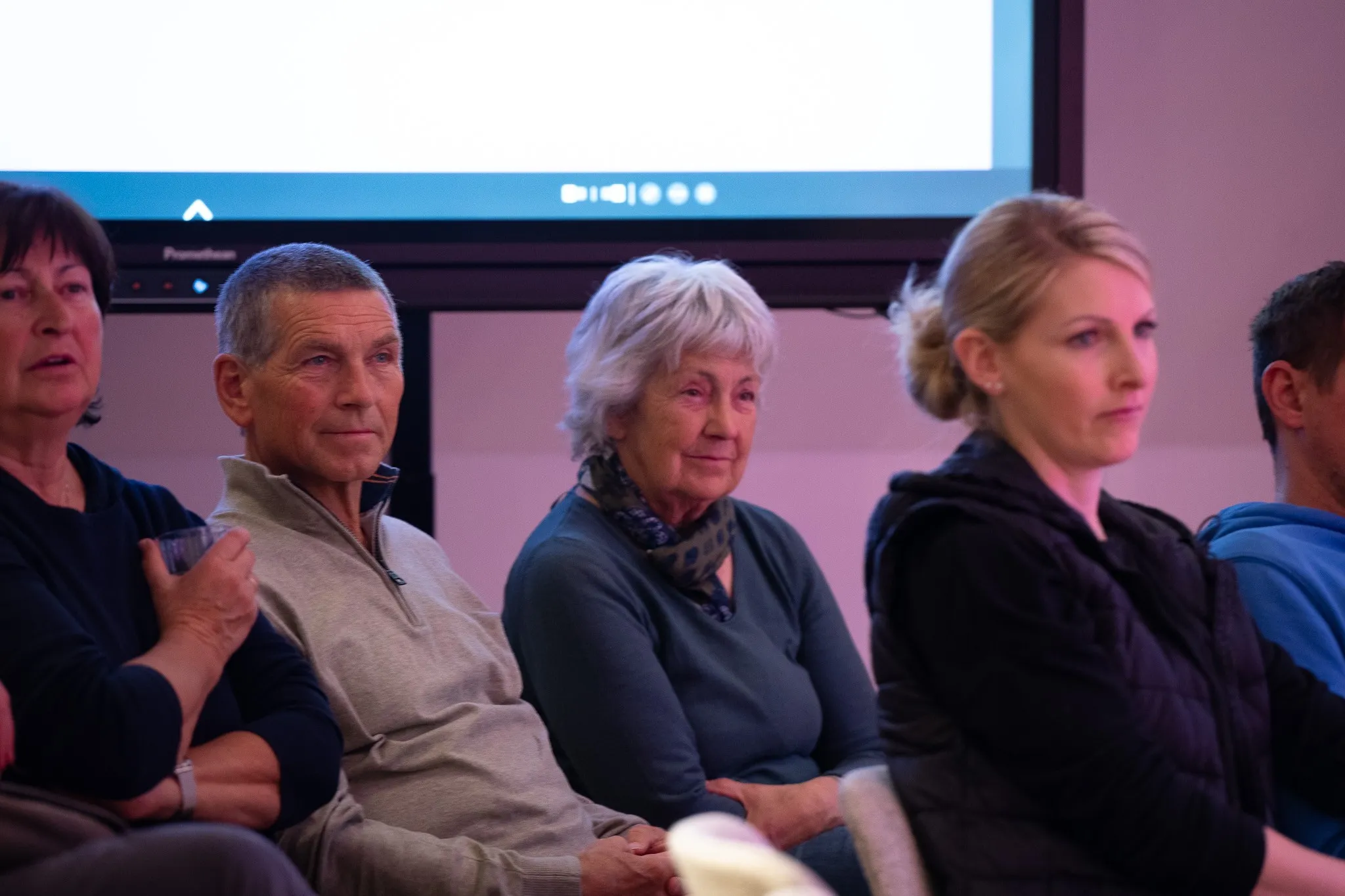 Publikum bei Arbeitslebensgeschichte mit Christina Zoderer