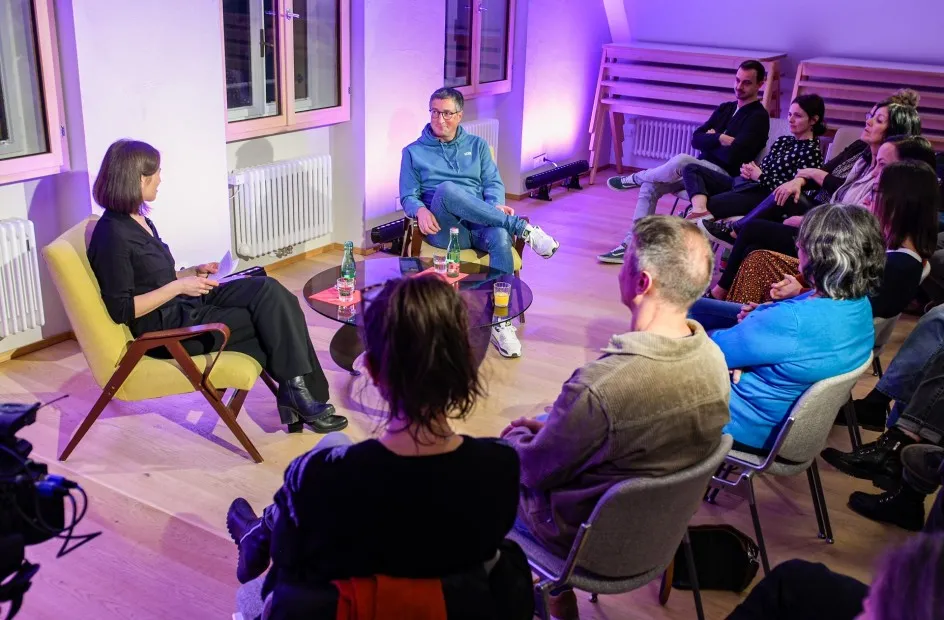 Hannes Hagen im Gespräch mit Carmen Jurkovic Burscher
