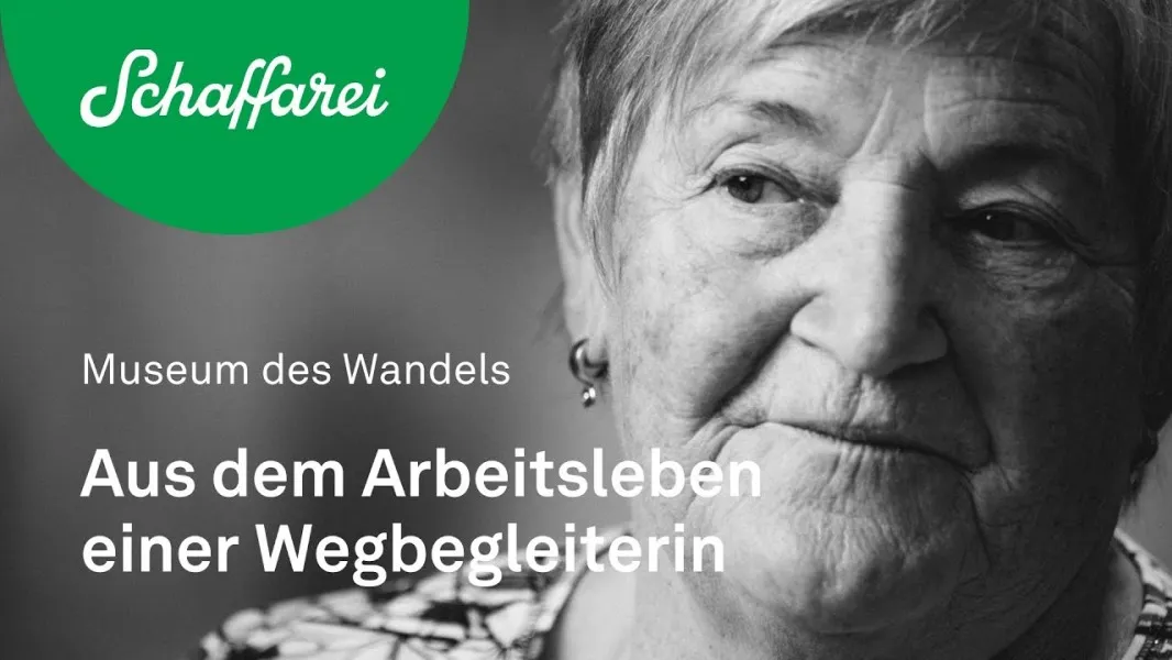 Hebamme Agnes Meyer im Museum des Wandels