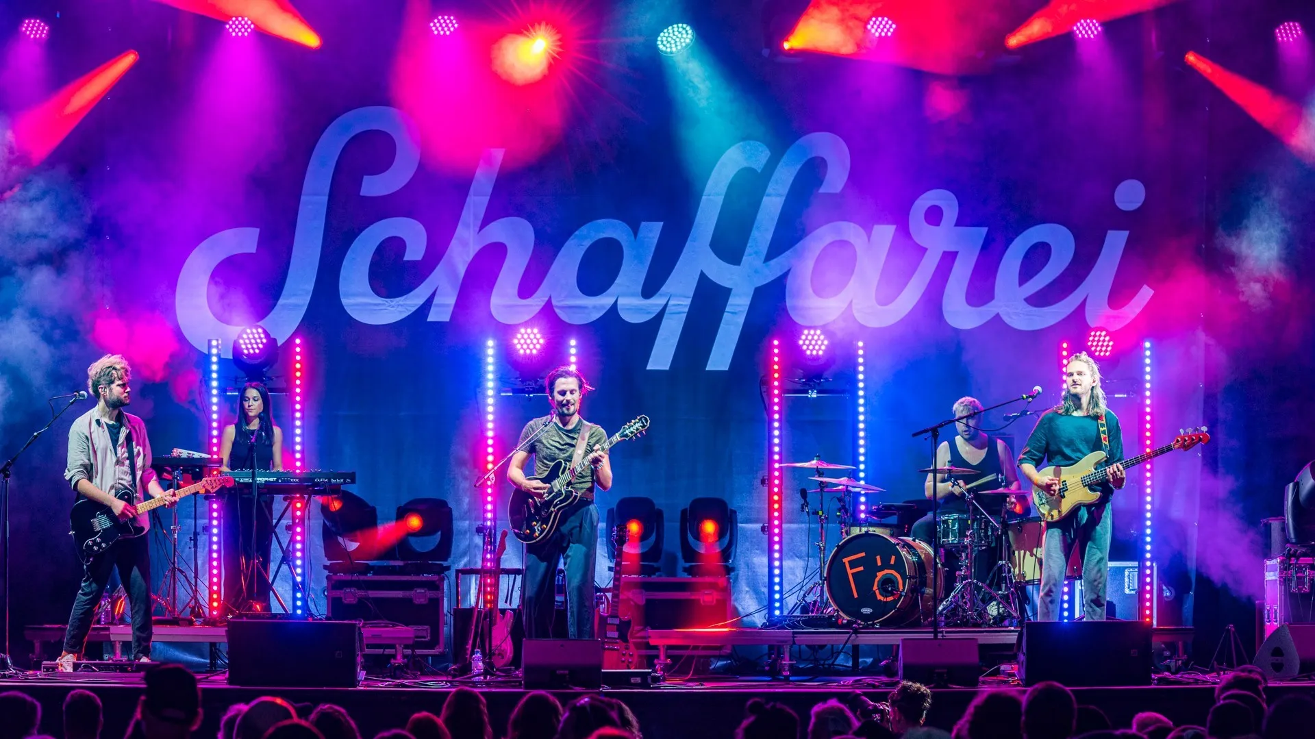 Bühnenaufnahme Farewell Dear Ghost