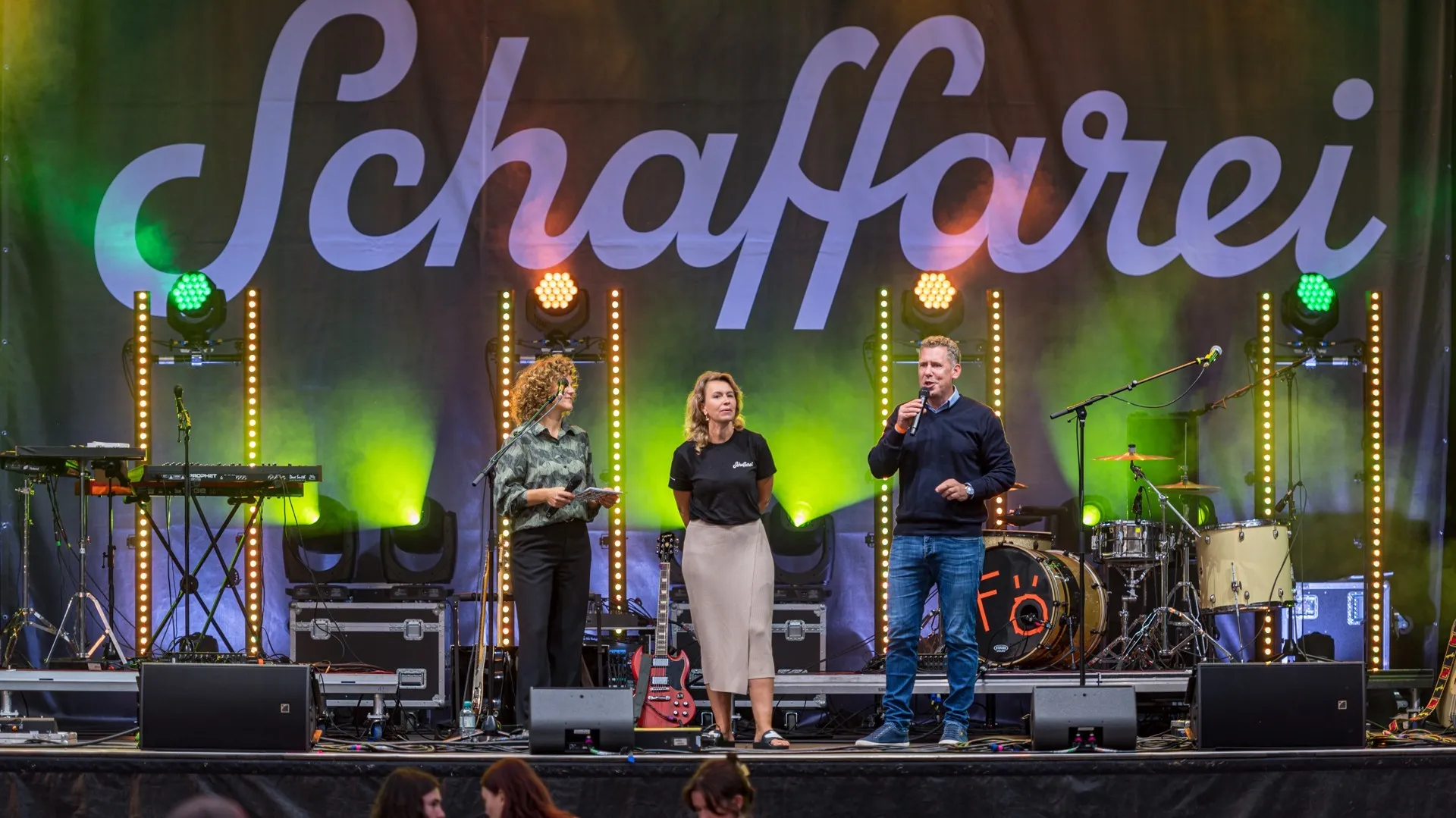 Eröffnung Tag drei mit Bernhard Heinzle udn Eva King