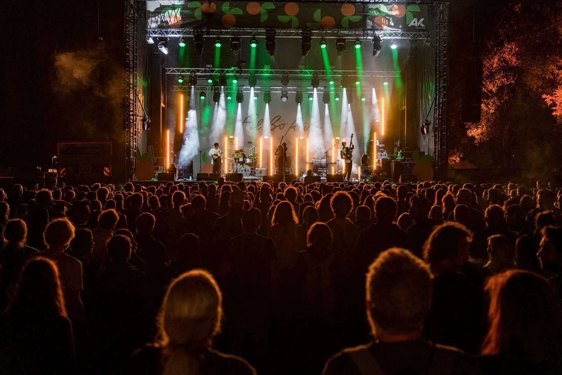 Blick Publikum und Bühne