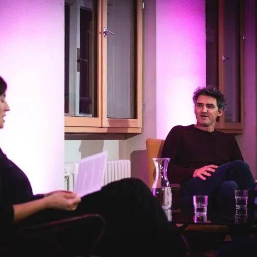 Arbeitslebensgeschichte mit Sebastian Gerer und Moderatorin Carmen Jurkovic Burtscher