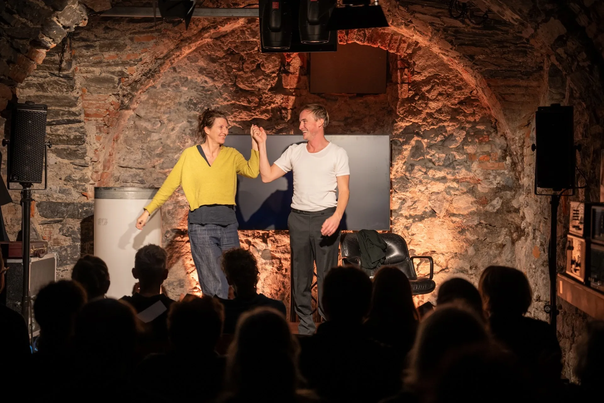 Regisseurin Daniela Egger und Schauspieler David Kopp